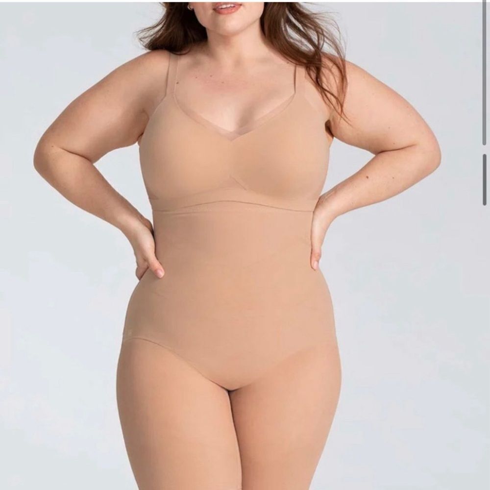 Honeylove superpower shorts 2x nude Shapewear slimming smoothing flattering